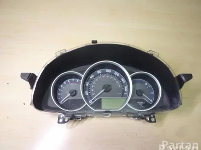 Toyota 83800-F2700 / 83800F2700 AURIS (_E18_) 2013 Tableau de bord - Image 1