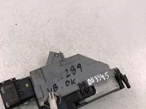 Peugeot 567165 308 (4A_, 4C_) 2010 Замок двери