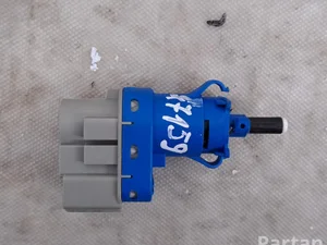 Ford 8T4T9G854 Puma 2020 Interrupteur des feux de freins