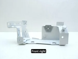 Mercedes-Benz A2968810600 EQS SUV (X296) 2023 Halter für Kotflügel rechts