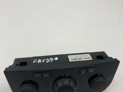 Opel 13326266 CORSA D 2014 Contrôle automatique de la climatisation - Image 1