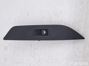 Peugeot 98044803 208 II (P21) 2021 Langų pakėlimo mygtukas