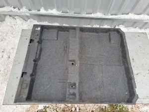 BMW 9168506 5 Touring (F11) 2012 Rembourrage de coffre