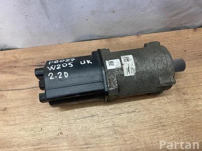Mercedes-Benz 8220790000A C-CLASS T-Model (S205) 2015 Servolenkung Servomotor - Bild 1