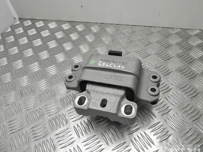 Volkswagen 1K0 199 555 CA / 1K0199555CA GOLF PLUS (5M1, 521) 2011 Support moteur - Image 1