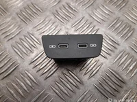 Volkswagen 2G6 035 718 / 2G6035718 ID.3 2024 Périphérique d'entrée USB