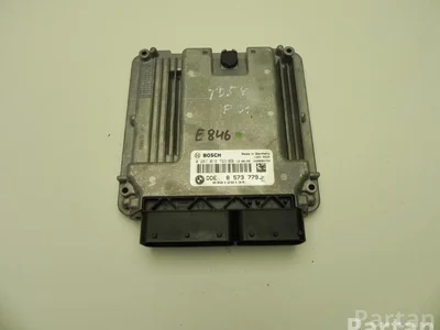 BMW 8 573 779 / 8573779 3 Touring (F31) 2013 Unité de contrôle moteur - Image 1