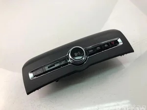 Volvo P31398845 XC60 II (246) 2019 Unidad de interruptores (botones)