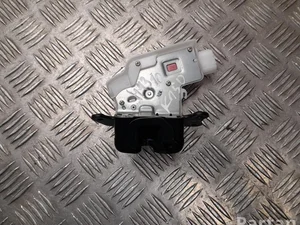 Toyota ME01AS, T6T51 Yaris Cross XP210 2025 Serrure