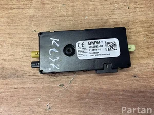 BMW 8735982 5 (G30) 2021 Antenos stiprintuvas
