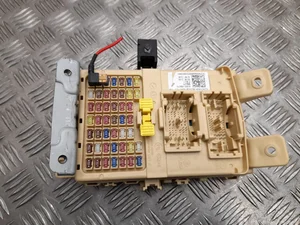 Kia 91955-H8570 / 91955H8570 RIO IV (YB) 2022 Boîte à fusibles