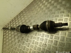 Land Rover K8D2-3B436-CC / K8D23B436CC Range Rover Evoque II L551 2023 Arbre de transmission Right Front