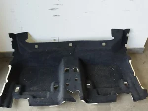 BMW 5A476A6 1 (F70) 2025 Wykładzina podłoga z tyłu