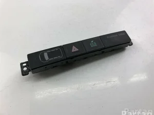 Mitsubishi  8002B409A / 8002B409A OUTLANDER III (GG_W, GF_W, ZJ) 2012 Unités de contrôle