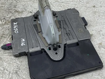 Opel 9852156780 Astra L Hatchback 2023 Antenne - Image 1