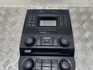 Ford FL3T18E243BGJ, FL3T18E243 F-Series XIII 2015 Radijas / magentola