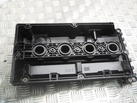 OPEL 55564395 ASTRA J 2012 Cylinder head cover