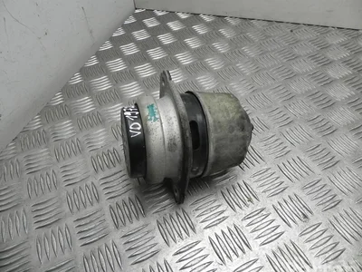 Volkswagen 7L8 199 131 A / 7L8199131A TOUAREG (7LA, 7L6, 7L7) 2009 Support moteur - Image 1