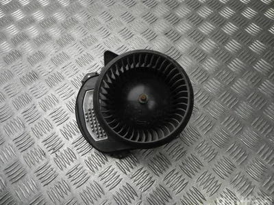 Mercedes-Benz A2469061601 GLA-CLASS (X156) 2016 Ventilateur d'intérieur - Image 1