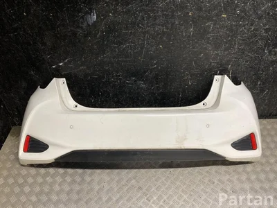 Toyota YARIS (_P13_) 2020 Zderzak z tyłu - Zdjęcie 1