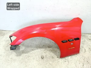 Maserati GRAN TURISMO 2011 Крыло левой стороне