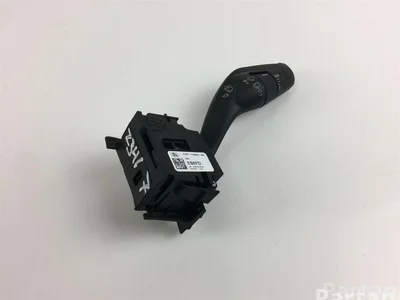 Ford F1FT-17A533-AA / F1FT17A533AA FOCUS III Box 2018 Bouton multifonction pour volant - Image 1