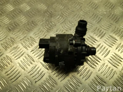 BMW 8651287 2 U06 Active Tourer 2022 Papildomas vandens siurblys - Paveiksliukas 1