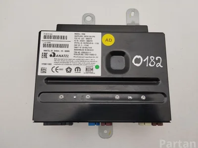 Chrysler 68376134AC Pacifica 2018 unité de contrôle - Image 1