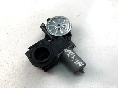 Toyota 85720-47170 / 8572047170 PRIUS PLUS (_W4_) 2015 Moteur d'essuie-glace - Image 1