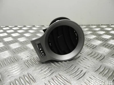 Renault 68750JY00A KOLEOS I (HY_) 2010 Évent - Image 1