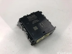 Toyota 85940-12230 / 8594012230 COROLLA Saloon (_E18_, ZRE17_) 2015 Relais