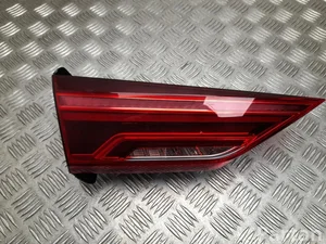 Audi 83A 945 093 A / 83A945093A Q3 (F3B) 2025 Lampy tylne z lewej