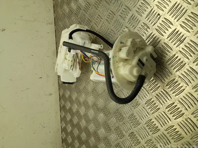 Lexus 7702033511 ES VII XZ10 2024 Unité d'alimentation en carburant - Image 1