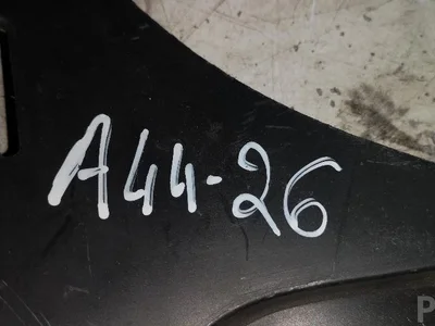 Volvo 30655938 C30 2007 Support pour pare-chocs - Image 1