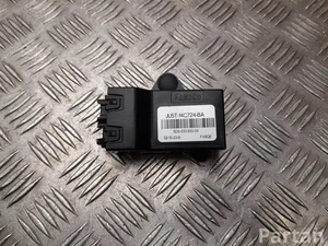 Ford JU5T-14C724-BA / JU5T14C724BA Kuga III 2024 Moduł sterujący