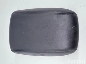 Ford 1966836XZH Focus IV (HN) 2021 Apoyabrazos