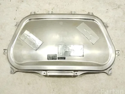 Porsche 981.513.211.01 / 98151321101 CAYMAN (981) 2014 Cache de protection sous moteur - Image 1