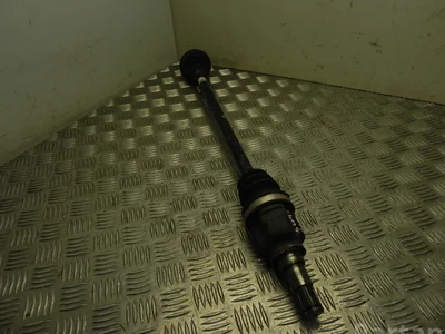 Toyota 43410-0H040 / 434100H040 AYGO (_B4_) 2016 Arbre de transmission Right Front - Image 1