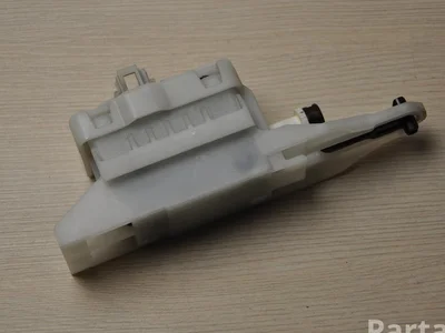 Škoda 3V9861512 SUPERB III Estate (3V5) 2016 Verrouillage du bouchon du réservoir - Image 1