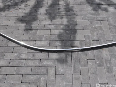 Audi 8W8853704 A5 Sportback (F5A) 2019 Décoration de cadre de verre porte - Image 1