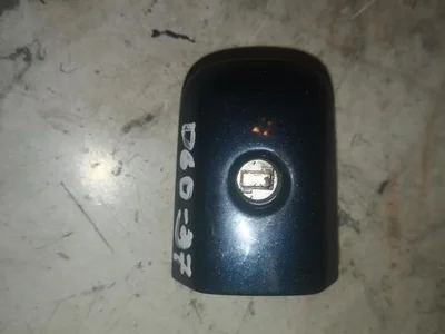 Volvo 30784963 XC60 2009 Serrure de porte Left Front - Image 1