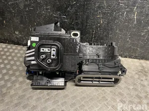 Polestar P8893771758, H031428025 4 2025 Gebläseschale