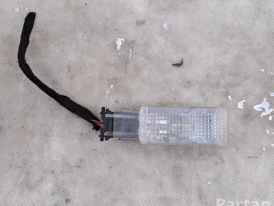 Seat 6L0947565 IBIZA V (KJ1) 2020 Lumière intérieure - Image 1