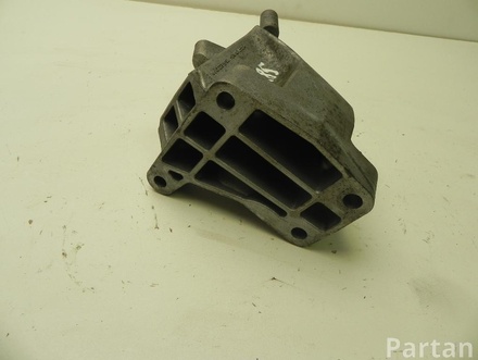 MERCEDES-BENZ A 642 223 56 04 / A6422235604 S-CLASS (W222, V222, X222) 2015 Bracket