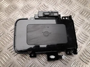 Toyota 861C0-47030 / 861C047030 PRIUS PHV (_W52_) 2020 Bouton de chargement sans fil