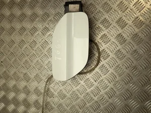 Volkswagen 3G5809857C PASSAT (3G2) 2016 Porte du réservoir de carburant