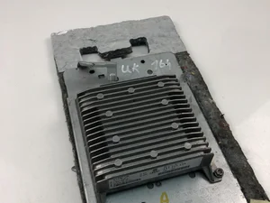 Volkswagen 8K0035456 TIGUAN (5N_) 2010 Amplificador de Audio