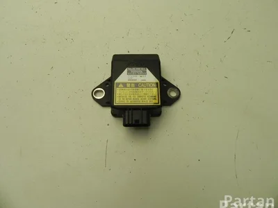 Toyota 174500-5233 / 1745005233 PRIUS Hatchback (_W2_) 2007 unité de contrôle - Image 1