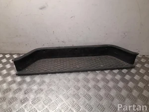 Iveco 5801862033 DAILY VI Nadwozie pełne 2025 Wewnętrzny próg drzwiowy z prawej z przodu