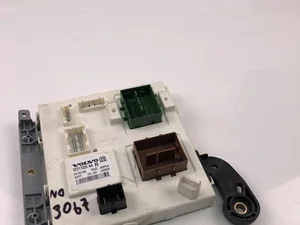 Volvo 32217335AA S90 II 2017 Unité de commande centrale pour système de confort